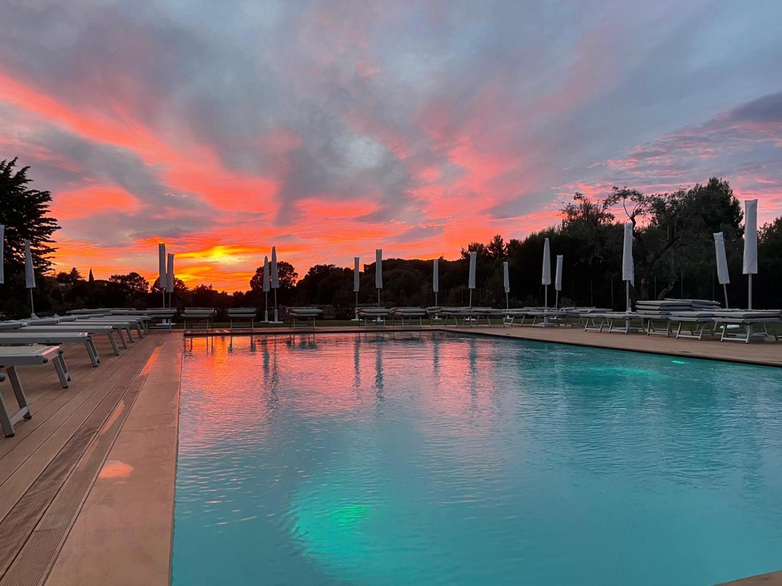 Hotel Castel Miramonti Selva Di Fasano Luaran gambar